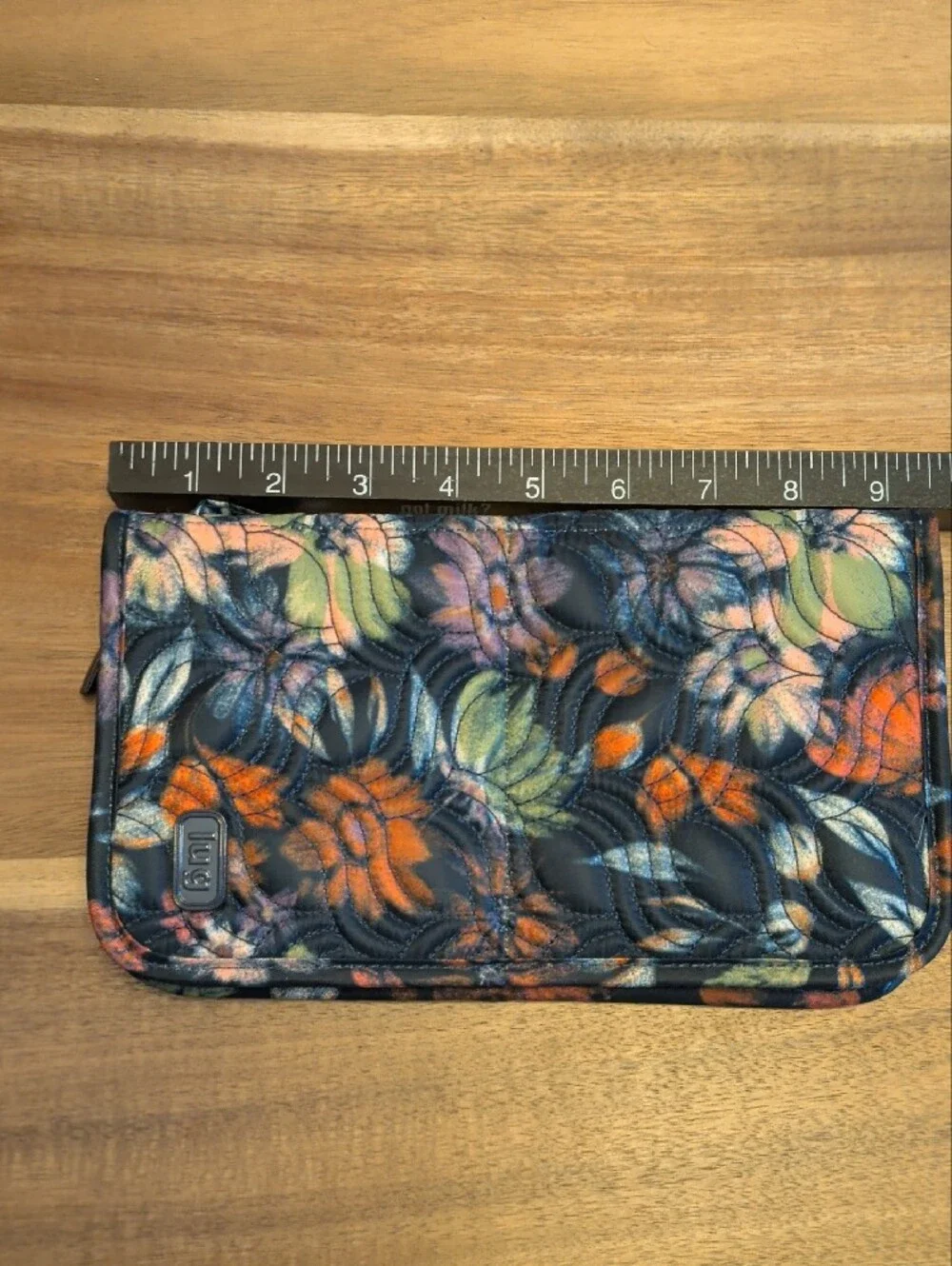 Lug Sleeper XL Convertible Cosmetic Brush Holder – Bouquet Black Floral